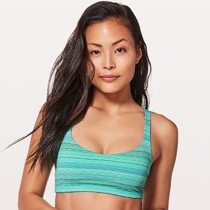 NWT Lululemon Free To Be Bra size 12